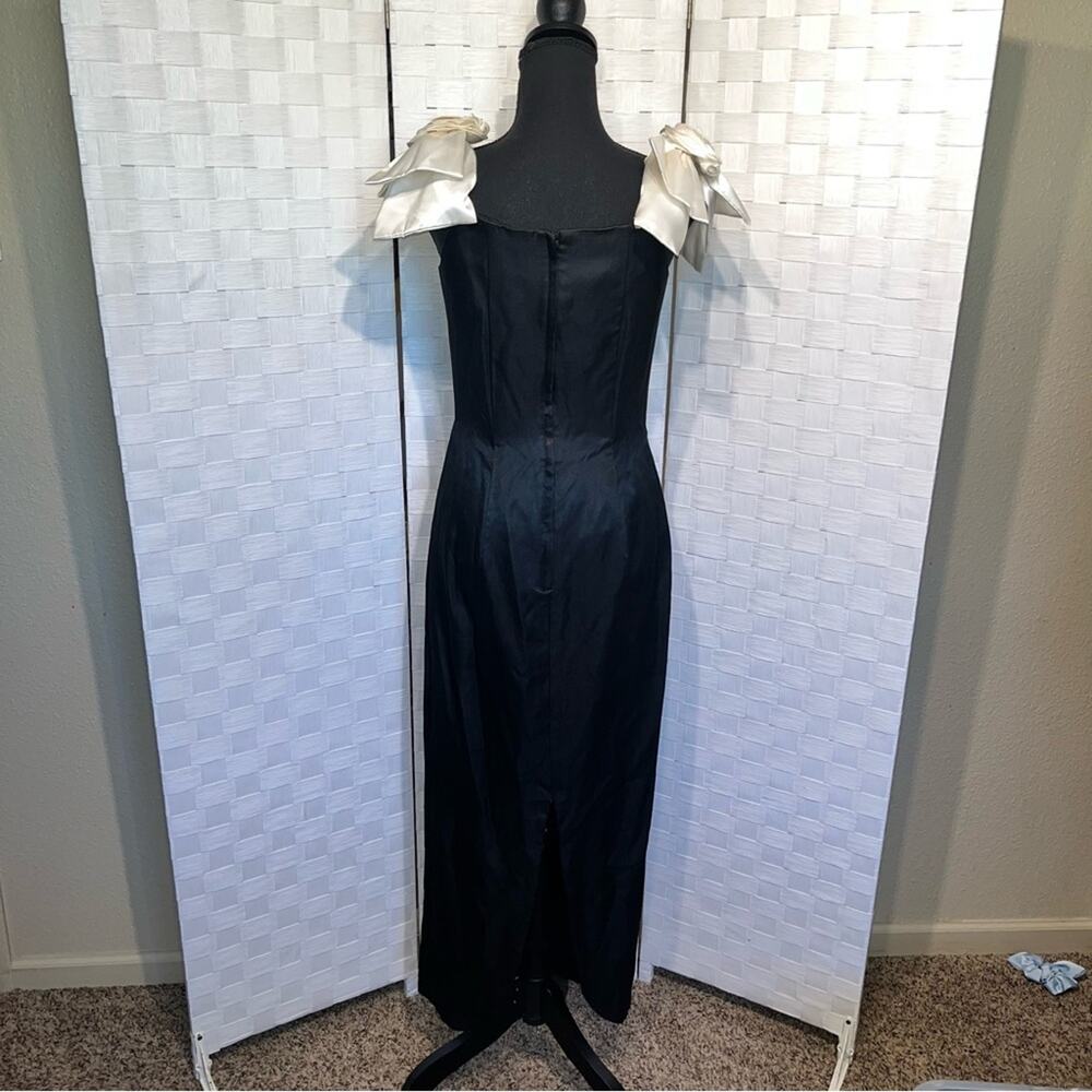 Gunne Sax Black Gown with Ivory Bow Accents - Picture 7 of 10